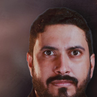 عباس حمادة